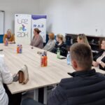 08_05_2023_potpisivanje_ugovora_SIYB-2-150x150 Na području općine Žepče i Grada Zavidovići se otvara jedanaest novih obrta