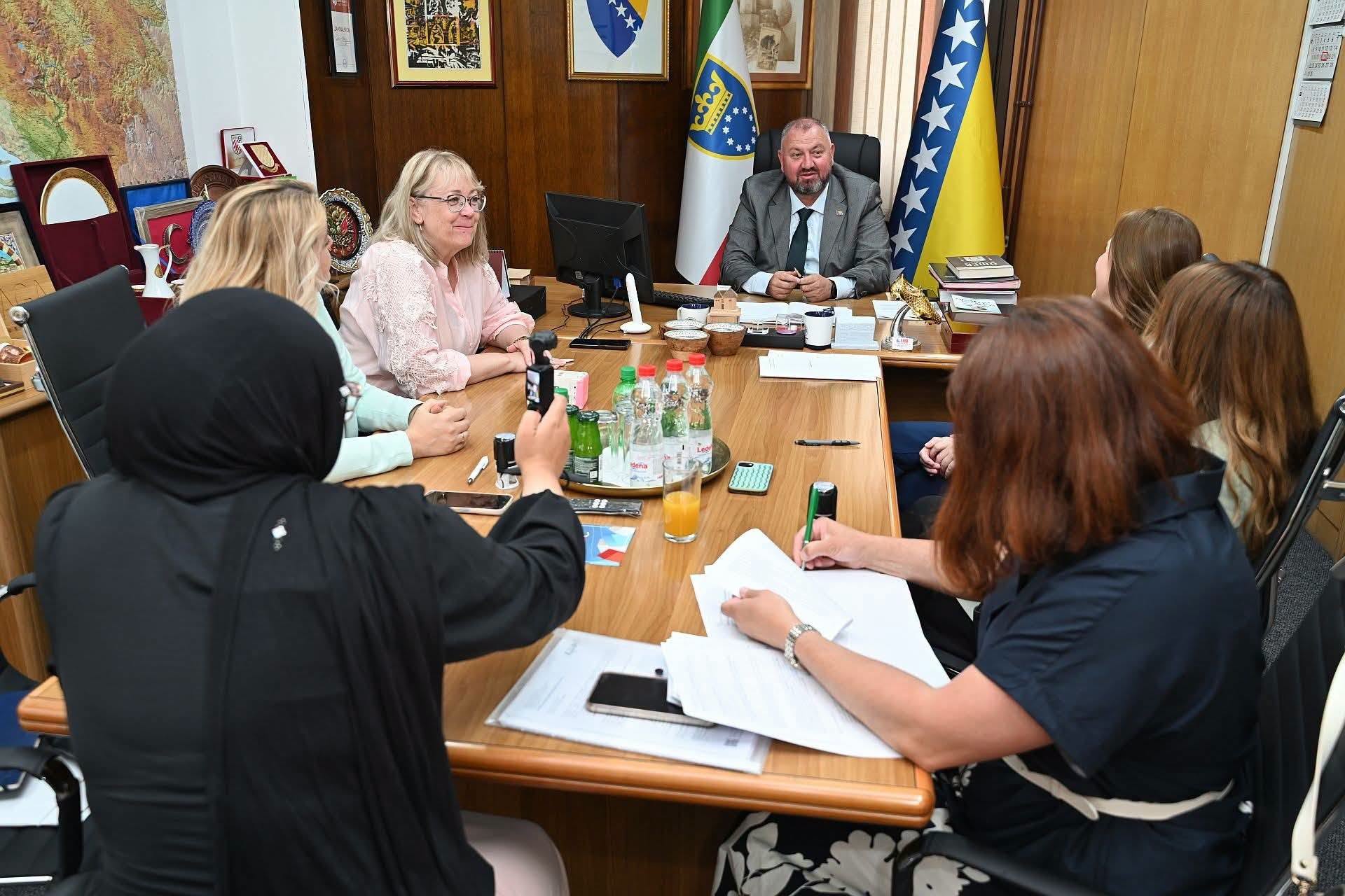 Potpisivanj_zdk_min_privred_2026 RAŽ novi projekt za poduzetništvo u Žepču